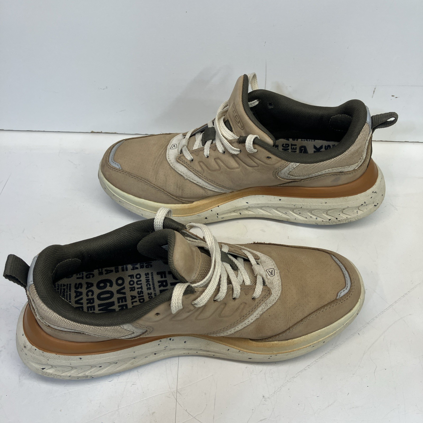 Scarpe sneakers da passeggio Keen da donna taglia 9 WK400 in pelle safari betulla