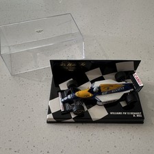 Minichamps 1:43 Williams FW15 Renault Damon Hill 1993 Diecast F1 w/ Case & Stand