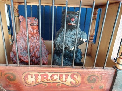 Antique Barnum & Bailey Circus Wagon w 2 Elephants, Clown & 2