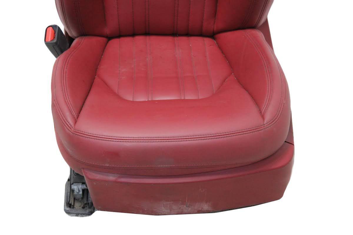 Front Seat MASERATI LEVANTE 20