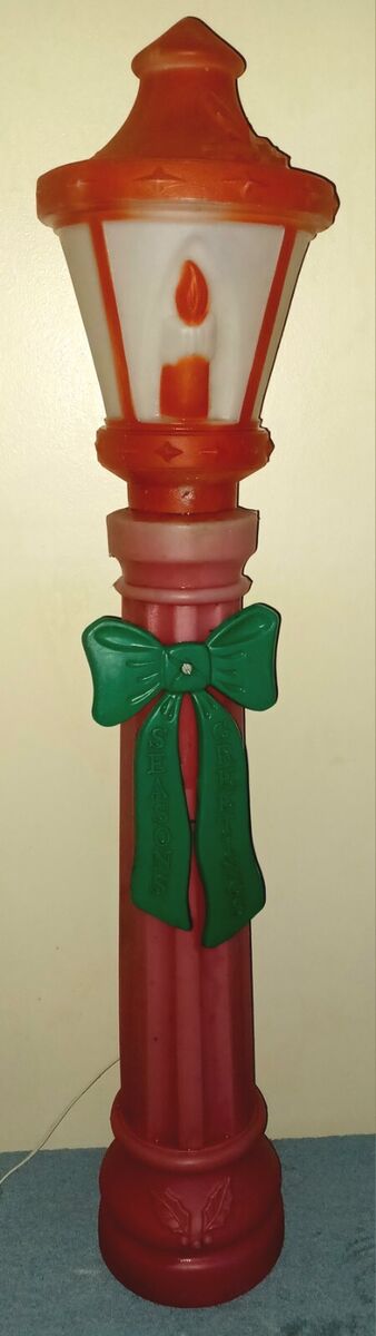 RARE* 1963 BECO Blow Mold 41” Lamp Post Christmas Street RARE* 1963 BECO Blow Mold 41” Lamp Post Christmas Street