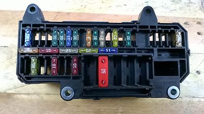 BMW E65 E66 7 SERIES POWER DISTRIBUTION BOX FUSES RELAYS TRUNK REAR 61136900583 