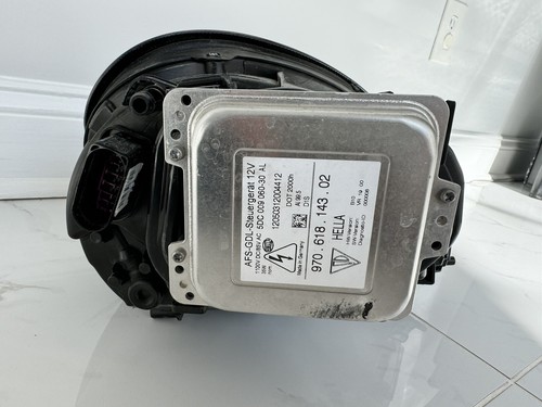 2010-2016 Porsche Panamera GTS Left LED Drivers Xenon Headlight Left w/New Seals - Picture 4 of 10