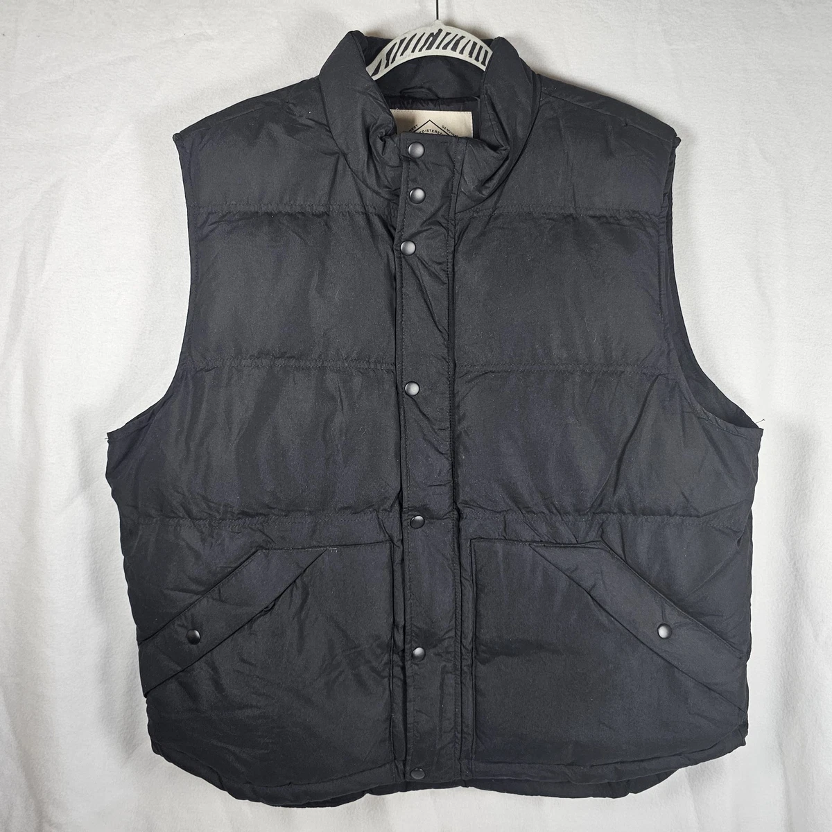 ジャケット・アウター ST.JOHN'S BAY 90sDown Vest Charcoal XL. St. John's Bay Vests for Men for Sale - Shop New & Used - eBay