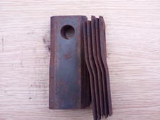 11 Left Hand John Deere/Kuhn Mower Blades 122 x 45 x 4 VAT Inc
