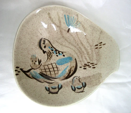 Red Wing Pottery Bob White Large Vegetable Serving Bowl Quail Design (2 avail)