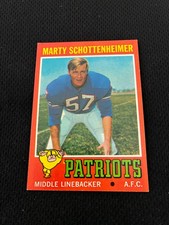 MARTY SCHOTTENHEIMER ROOKIE 1971 TOPPS  PATRIOTS VINTAGE #3 EX FOOTBALL CARD. rookie card picture