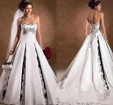 Strapless Black / White Wedding Dress Strapless Embroidery Lace-up Corset A-Line