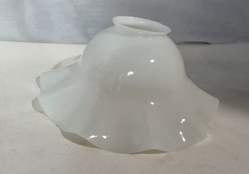 Vtg Milk Glass Ruffled Edge Crimped Lamp Shade Ruffle Scallop 2.25'' Fitter 7''W