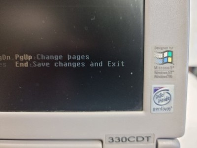 Vintage working Toshiba Satellite 330CDT Intel Pentium MMX Windows