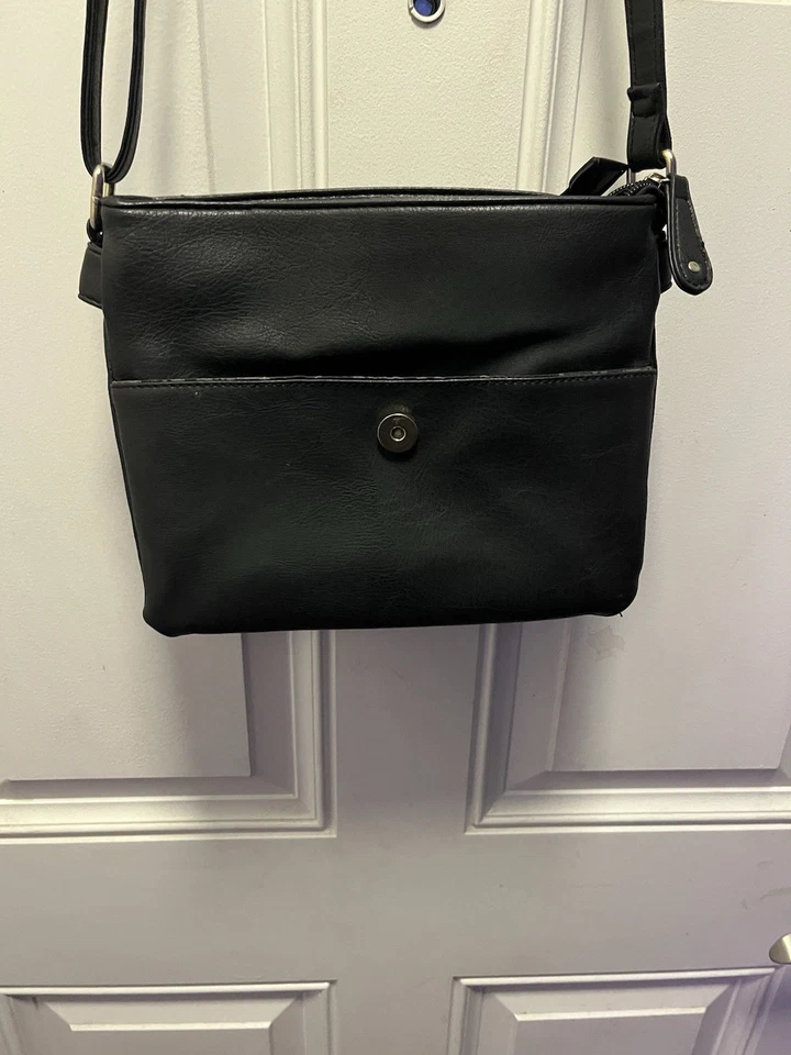 Bolso bandolera Betty Boop 2015 con solapa con pedrería 9 X 9 Foto 4 de 4