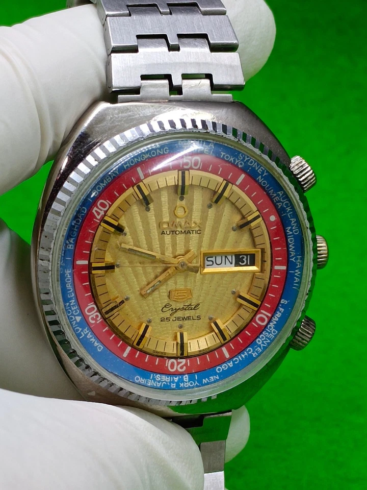Vintage Omax 5 Crystal Automatic World Diver Rotating Inner Ring Swiss Men Watch - Image 4 of 4
