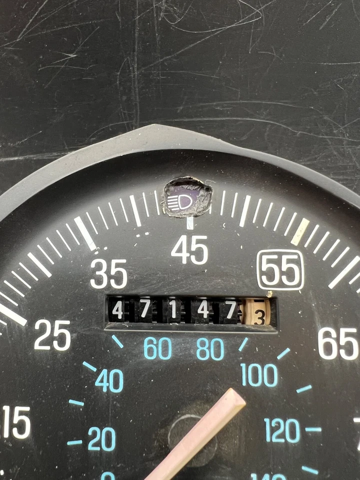 Ford Ranger 1983-1988 OEM lado derecho velocímetro MPH instrumento medidor Foto 2 de 4