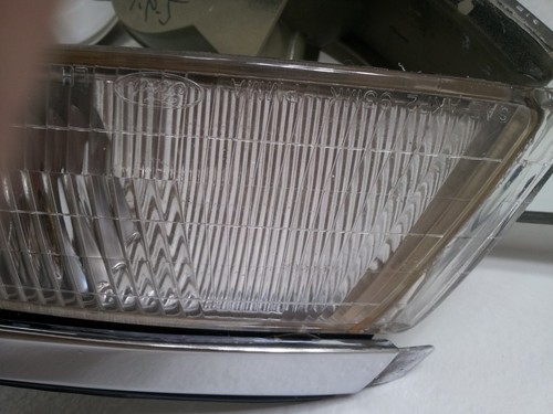 93-96 LINCOLN MARK VIII DRIVERS SIDE ( LEFT) FRONT CORNER TURN SIGNAL - Picture 14 of 24