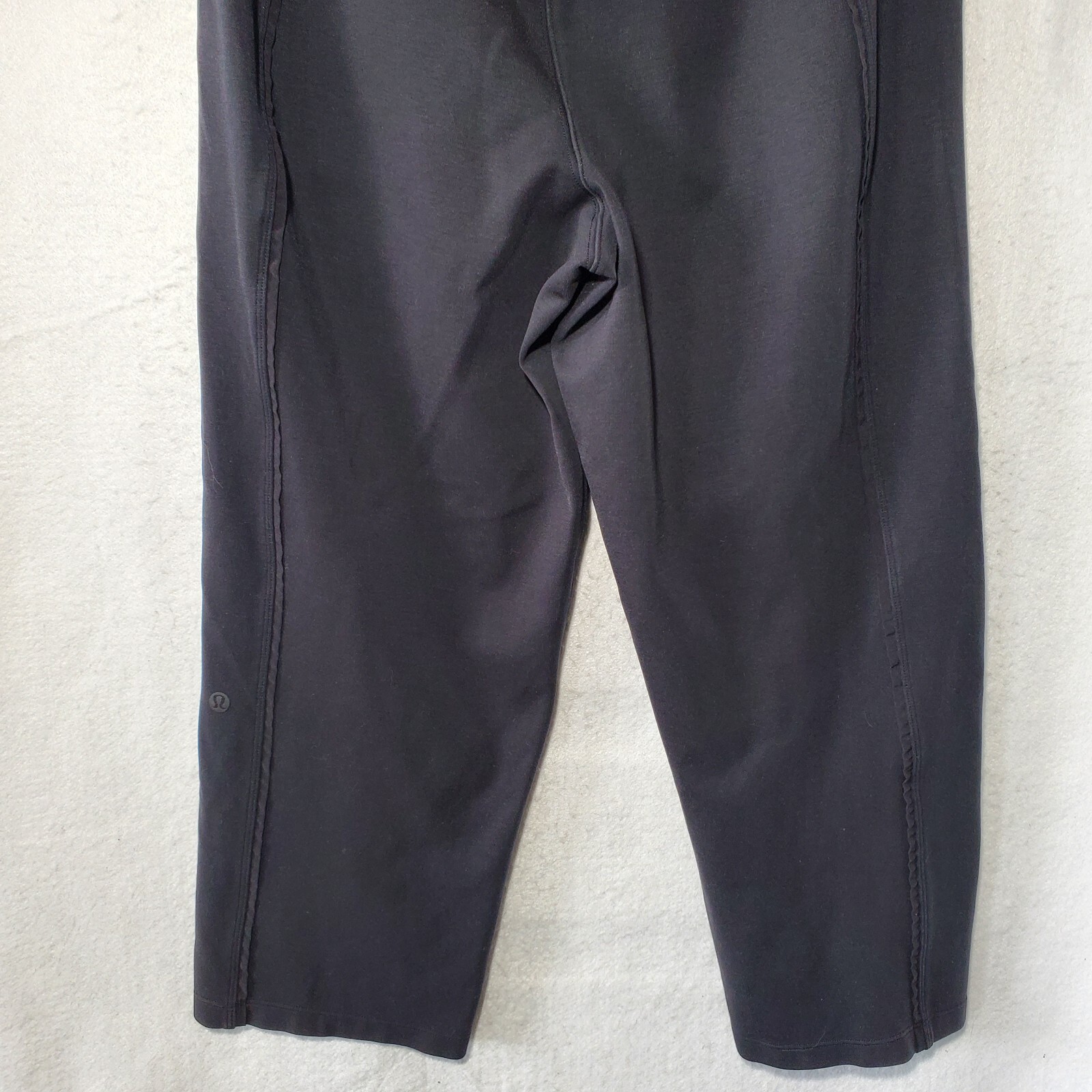 Lululemon Leggings Size 6 Yoga pants Black rn106259 ca35801 Adult eBay