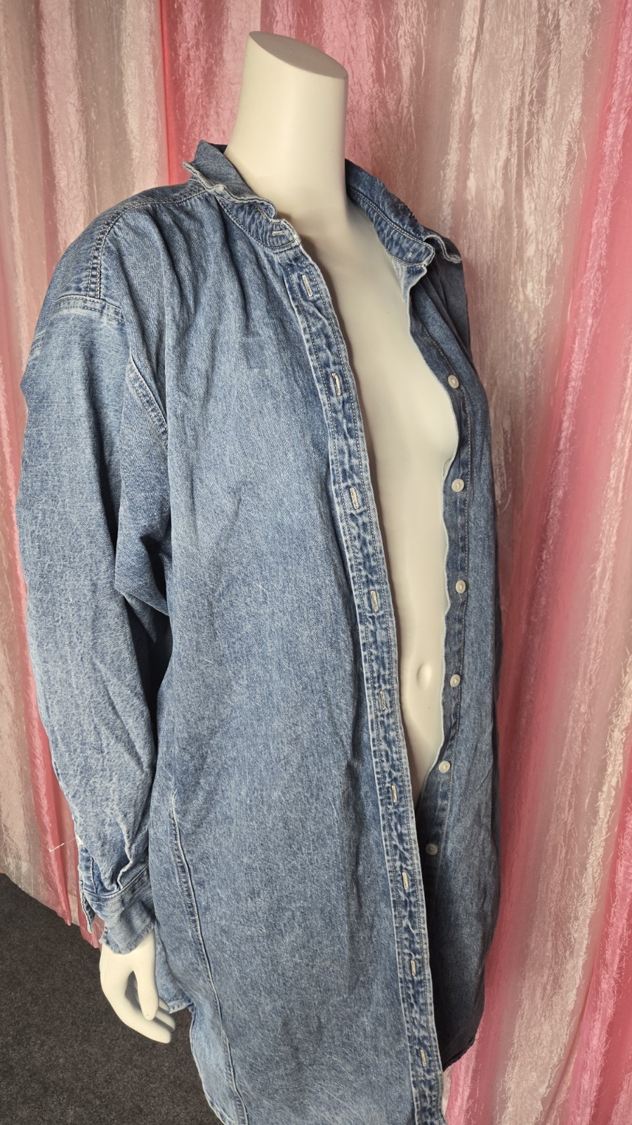 Universal Thread Oversized Jean Button Up Casual … - image 7