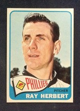 1965 Topps Baseball Cards 11