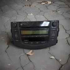 TOYOTA RAV-4 Rav4 XM Radio CD DISC CHANGER mp3 Player STEREO UNIT RECEIVER