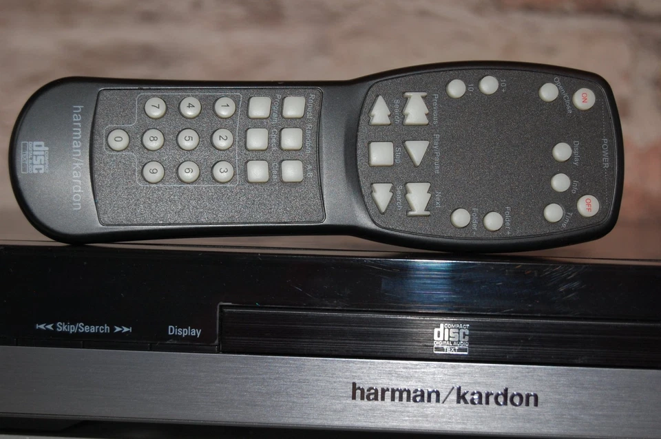 Lettore CD Harman Kardon HD 980 incl. telecomando originale OTTIME CONDIZIONI! - Immagine 4 di 4