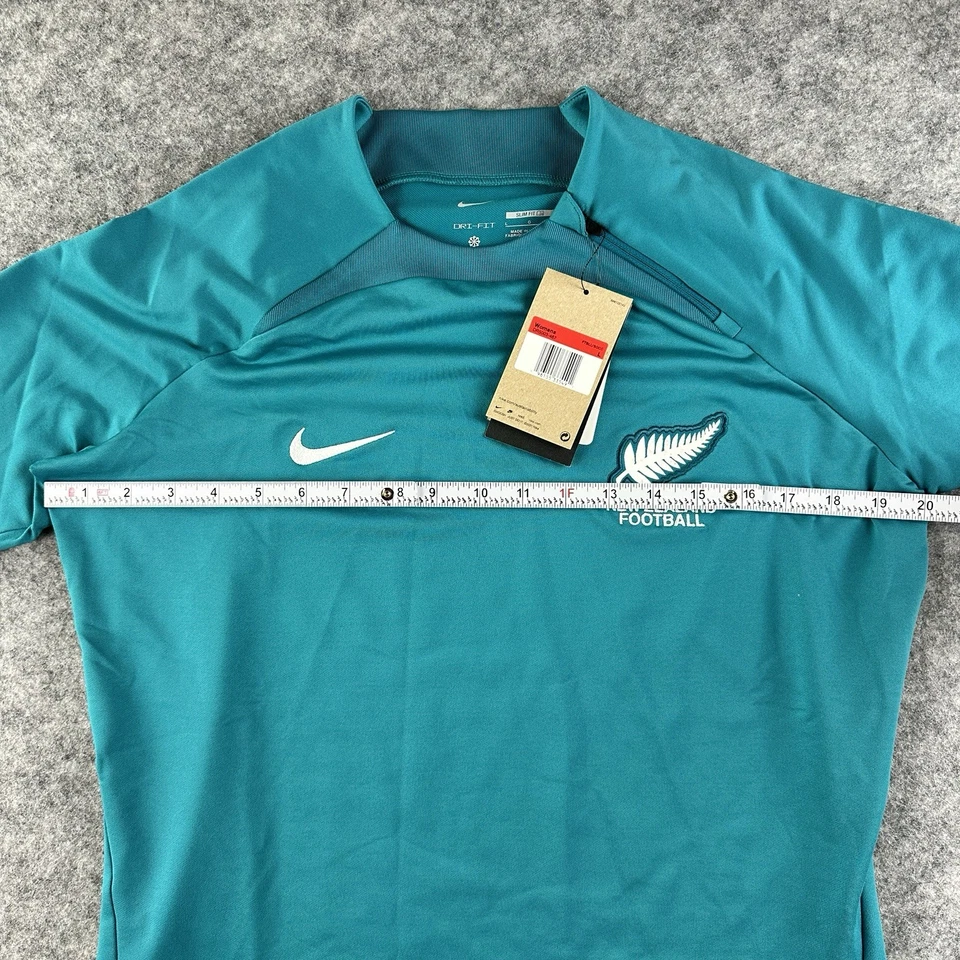 Women’s Nike New Zealand Dri-Fit Soccer Football Drill Top Jersey Size Large - Image 3 of 4