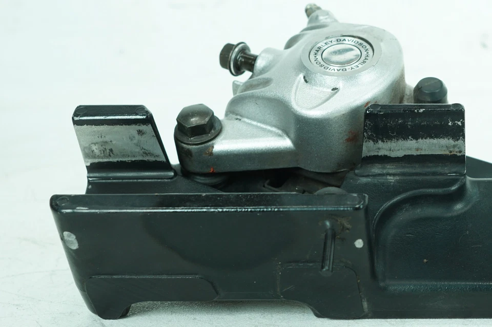 Harley Sportster XL1200 C 2005 pinza de freno trasera personalizada OEM con soporte Foto 4 de 4