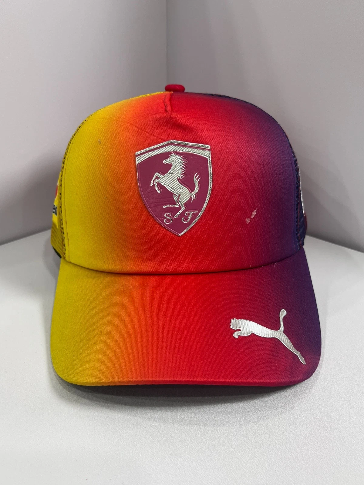 Ferrari gradient Men's Outdoors Baseball Cap Adjustable
Opens in a new window or tab