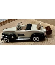 1937 Packard AESTHETIC SPECIALTIES INC.by Michter's Collectible Decanter Empty