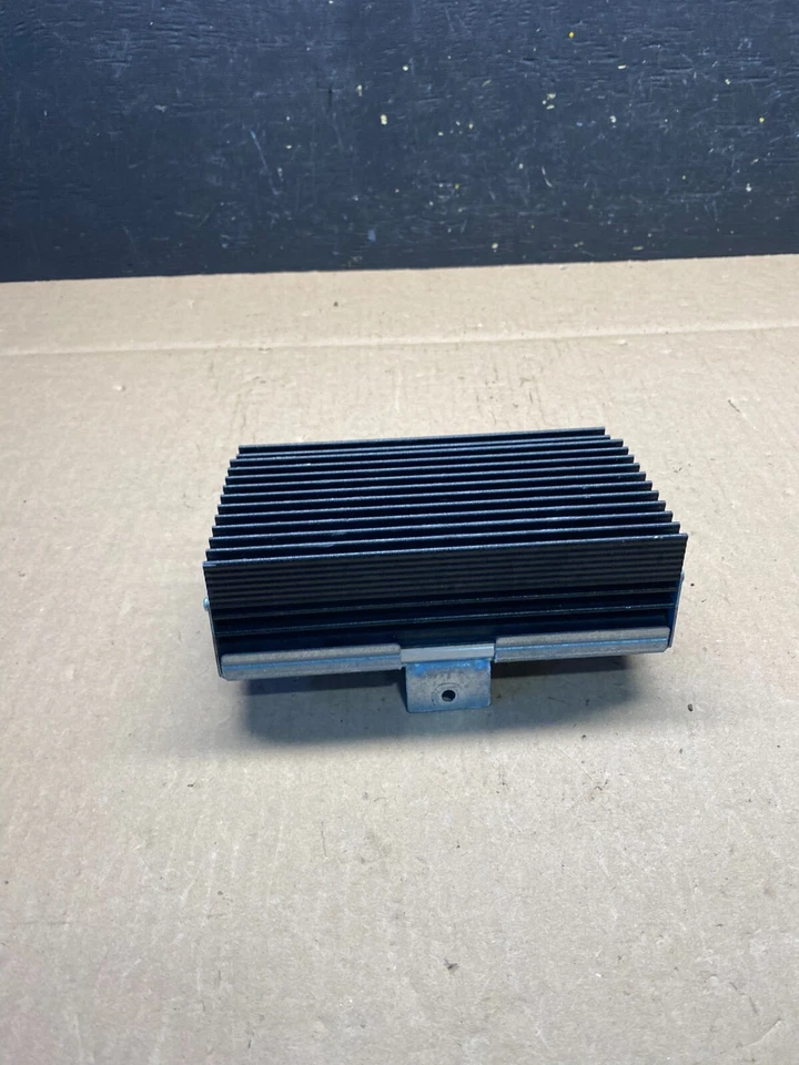 Amplificador de audio radio transparente HiFi superior BMW X3 2004-2010 OEM P7499 DG Foto 4 de 4