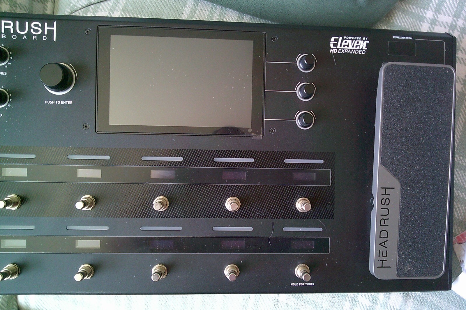 Foto 9 di 9
