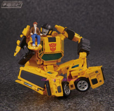 Perfect new Takara Tomy Masterpiece Mp39 Mp-39 Sunstreaker Action