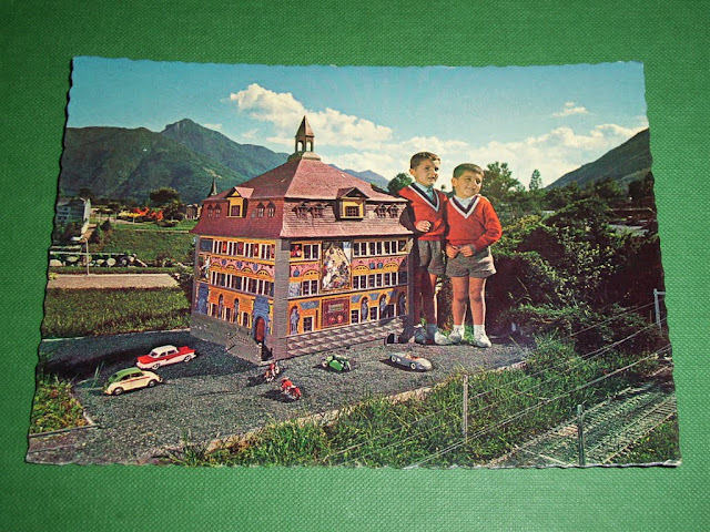 Foto 1 di 1