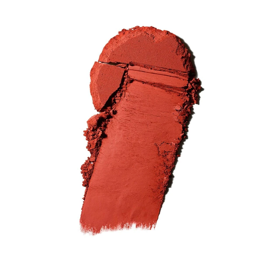 Rubor en polvo MAC X STRANGER THINGS ~ LE GUSTA FRÍO ~ Rojo lavado vintage ~ LE Foto 4 de 4