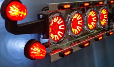 LED Anhänger Heck Multifunktionsleuchte 12V 24V Heck Rückleuchte LKW Lampe eine Leuchte