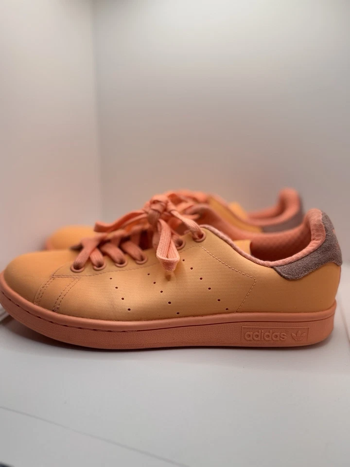 Adidas Stan Smith Adicolor Sunglo Reflective Sneakers Trainers. Size 6. S80251 - Image 3 of 4