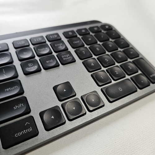 Logitech MX Keys For Mac Advanced Wireless Keyboard SLV Backlit Tested Working - Picture 4 of 9