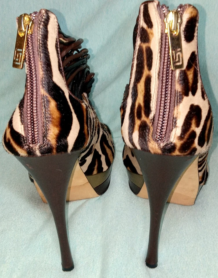 Botines Versace Estampado Leopardo Pelo de becerro Tacón Enjaulado Hechos en Italia Mujer Talla 9 Foto 4 de 4