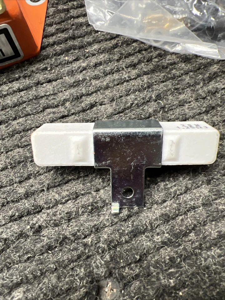 STANDARD REPLACES CHRYSLER IGNITION CONTROL MODULE PAT NO. 36569004111850 NEW - Image 3 of 4