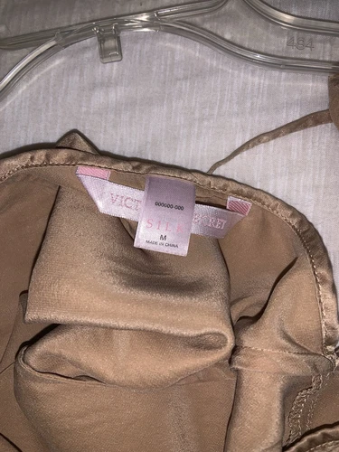 Victoria's Secret Silk Slip Dress Womens Medium Khaki Open Back Chemise VTG Y2K - Picture 4 of 6