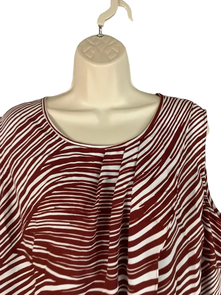 Liz Claiborne Women's Top Red White Stripe Sleeveless Blouse Keyhole Size 1X EUC - Image 2 of 4