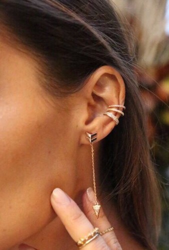 Beautiful Diamond Ear Cuff / Gorgeous Ear Cuff 14k White Gold - Picture 4 of 5