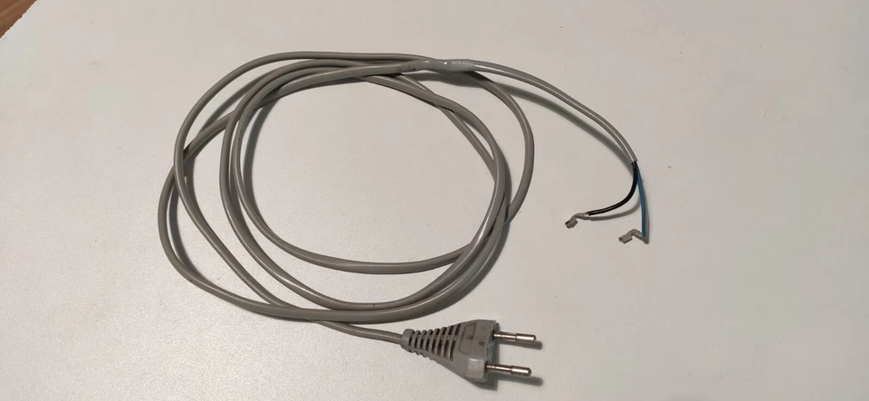 THORENS TD145, TD146, TD147, TD160, TD166... - Câble secteur - Photo 2/3