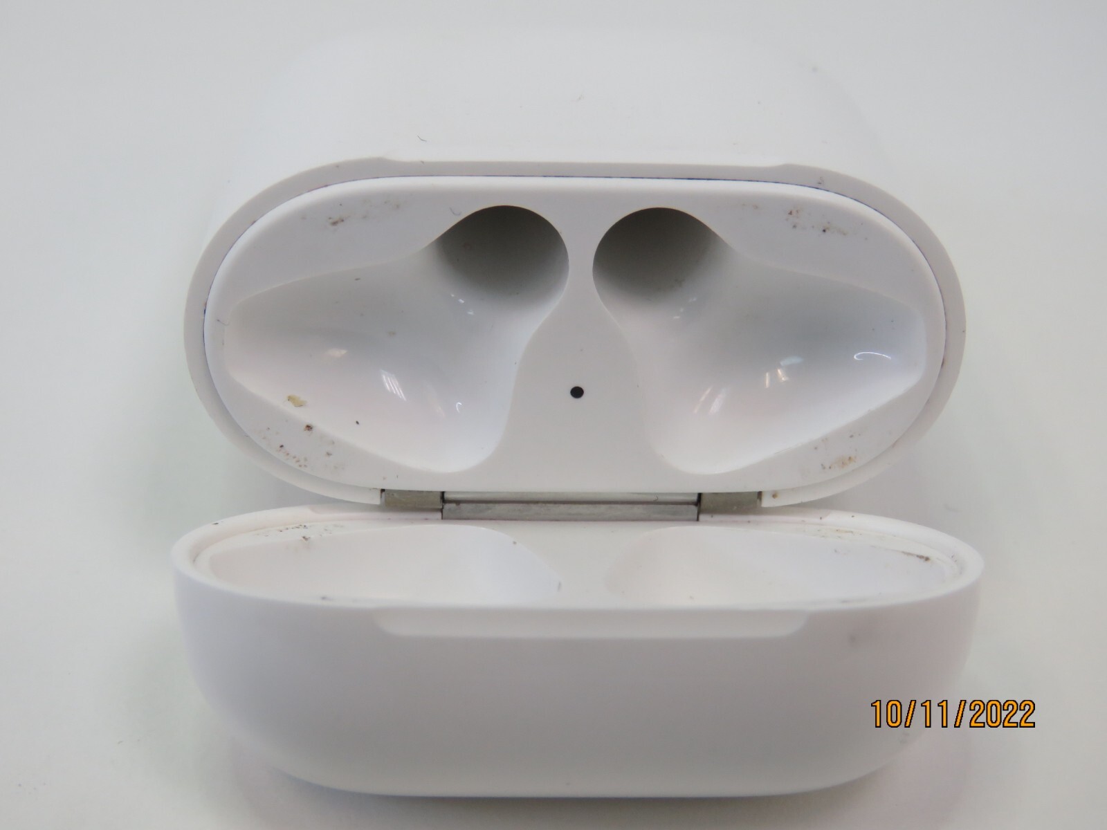 Apple AirPods 2e génération avec étui de charge - Blanc - Photo 5 sur 6