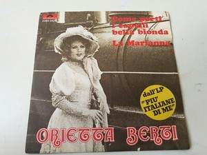 Dettagli Su Orietta Bertila Bella Gigoginla Mariannacome Porti I Capelli Il Cielo 1972