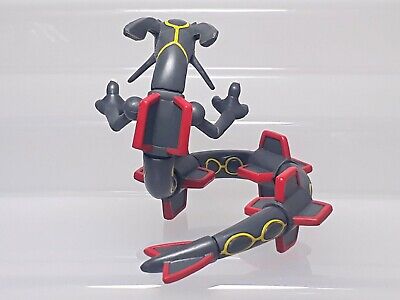 Black Shiny Rayquaza Pokemon Monster Collection Figure Takara Tomy G08 2.5in