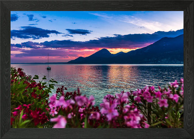 Gelassener Gardasee Sonnenuntergang gerahmtes Wandbild Poster Leinwanddruck Bild