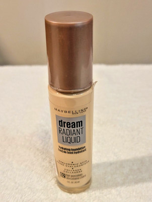 Maybelline New York Dream Radiant Liquid Hydrating Foundation 02 Fair Porcelain