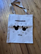 Disney Tweezerman Mickey And Minnie Tote