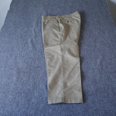 Lee Total Freedom Classic Fit Khaki Pants Mens Size 42x30 Casual Office Work