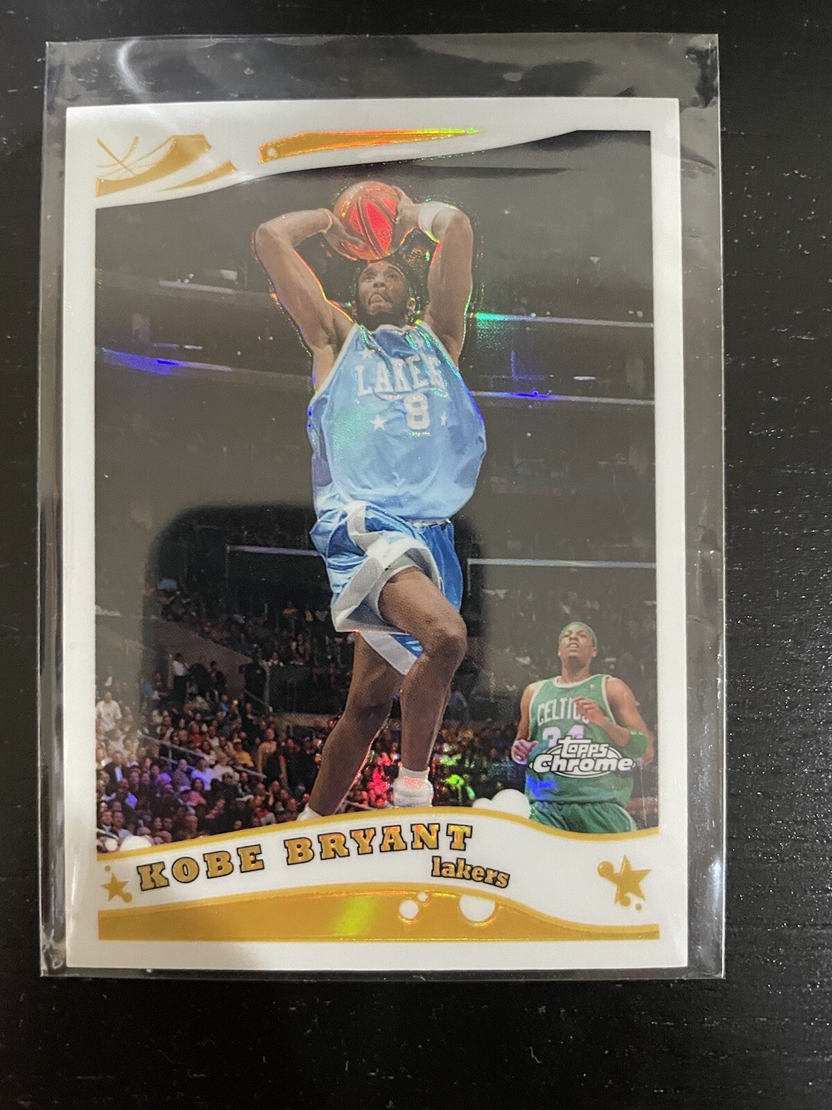 2005-06 Topps Chrome Kobe Bryant Refractor #40  789/999 Los Angeles Lakers
