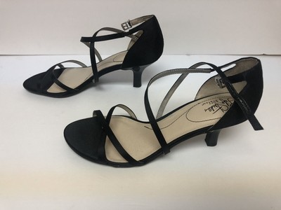 lifestride flaunt sandal